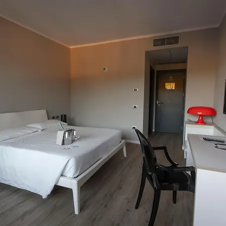 Terme Di Venturina - Toscana 4* 벤투리나